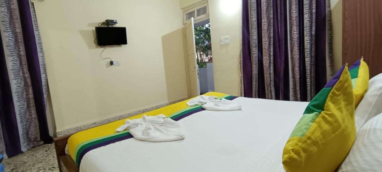 Jack'S Calangute Place Hotel Eksteriør billede
