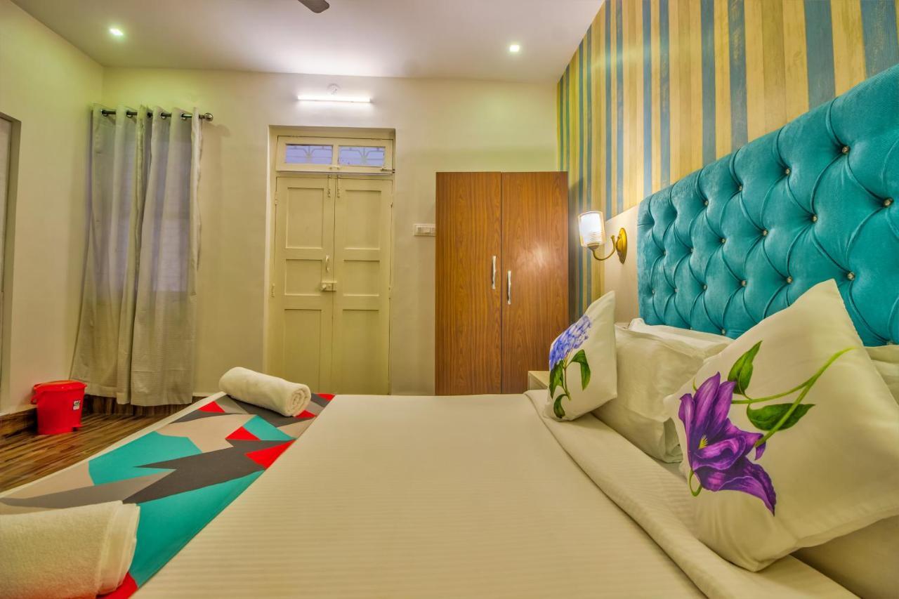 Jack'S Calangute Place Hotel Eksteriør billede