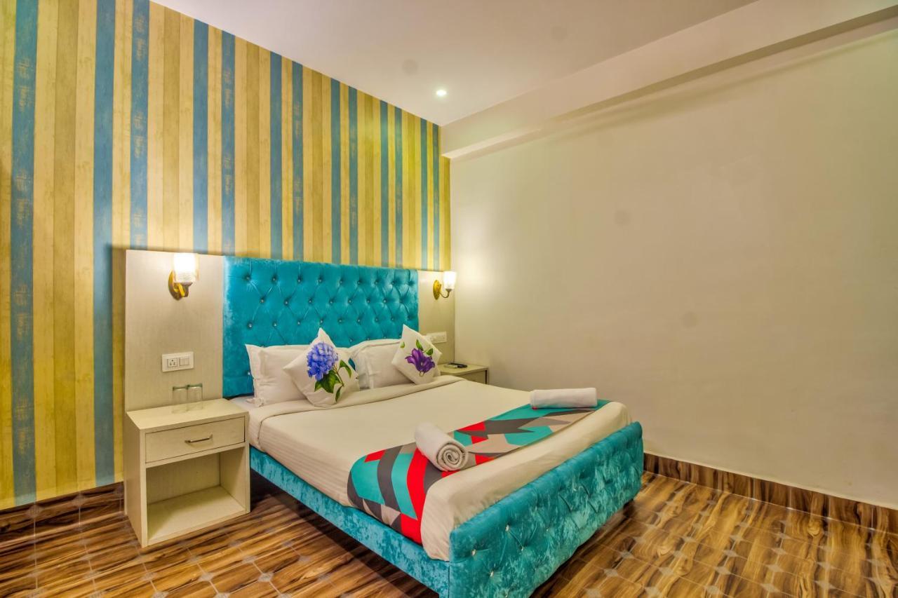 Jack'S Calangute Place Hotel Eksteriør billede